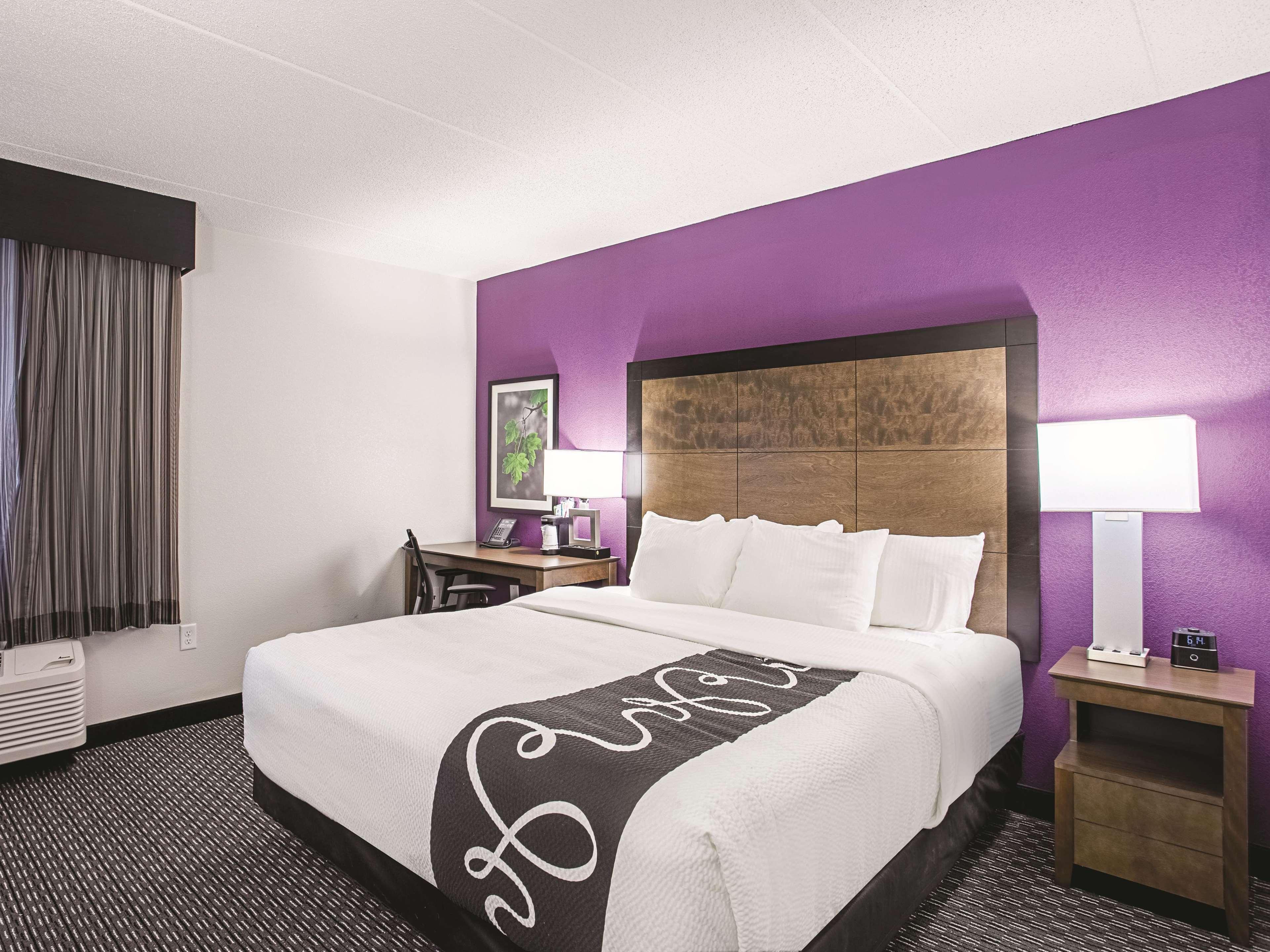 La Quinta By Wyndham Baltimore N / White Marsh Bagian luar foto