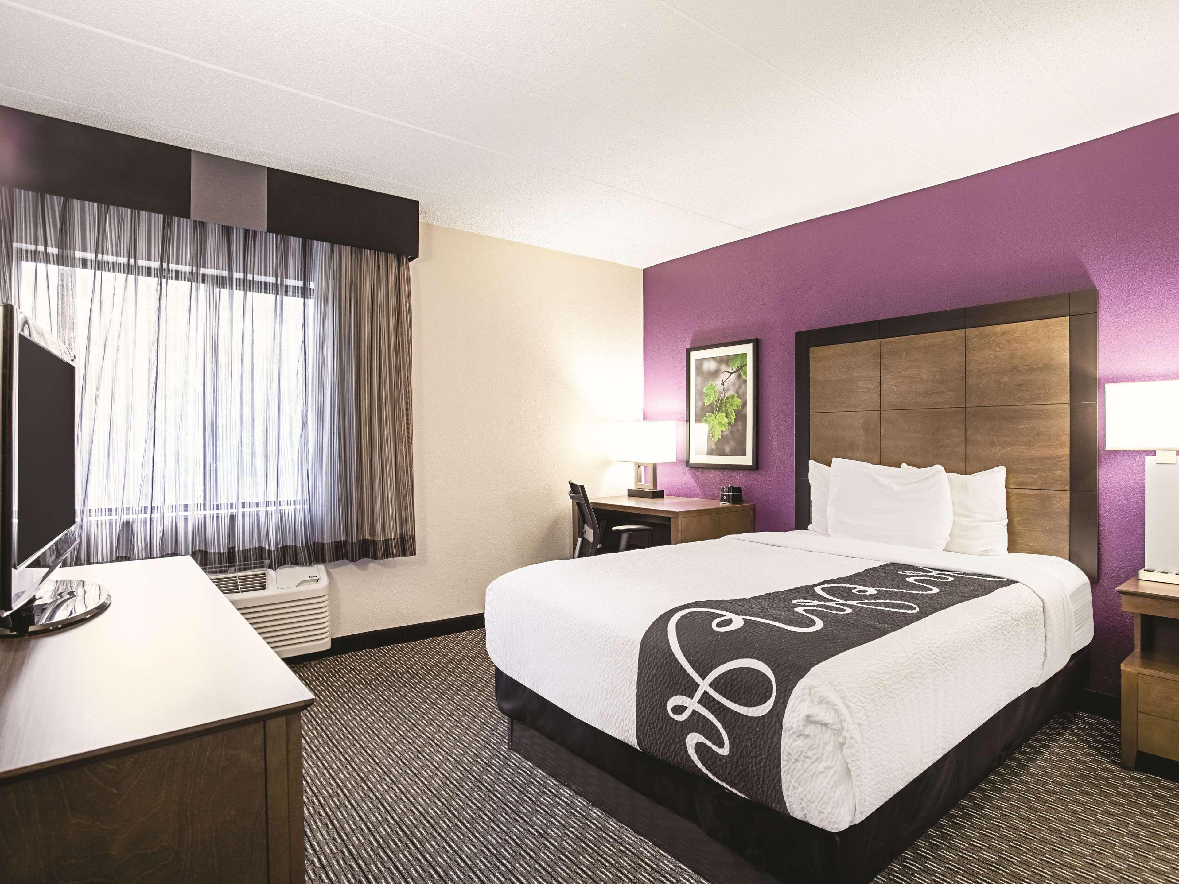 La Quinta By Wyndham Baltimore N / White Marsh Bagian luar foto
