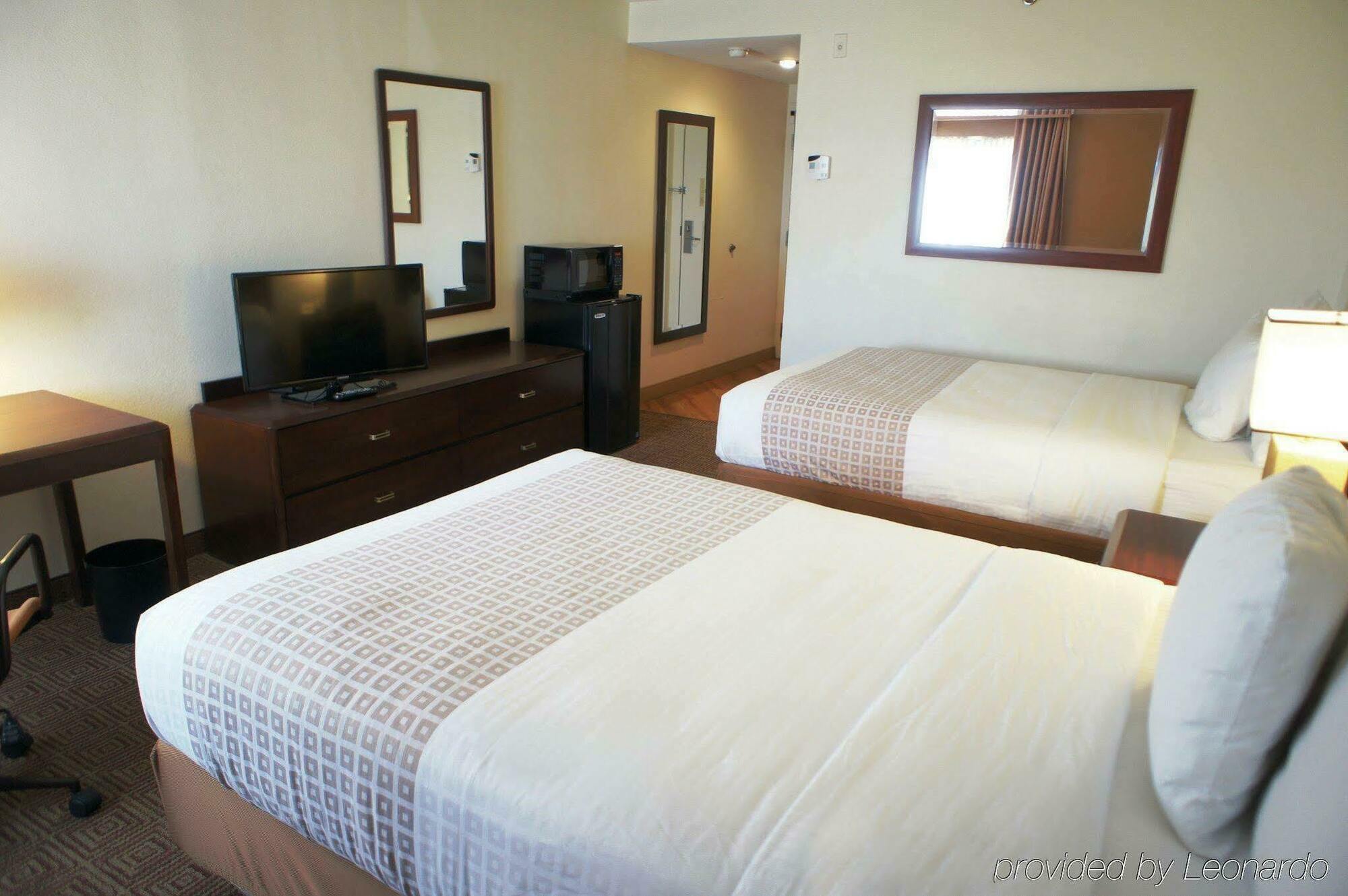La Quinta By Wyndham Baltimore N / White Marsh Bagian luar foto